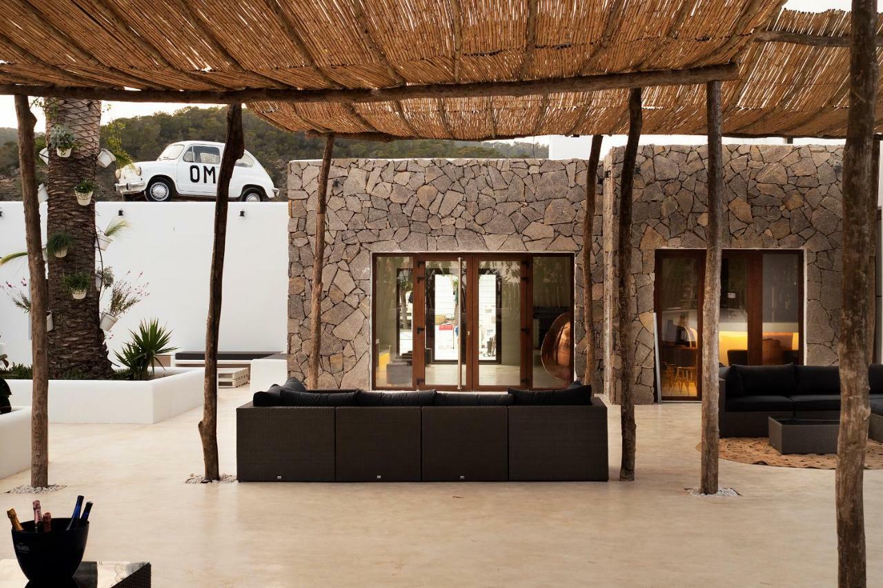 Paiise Hotels Sant Francesc de s'Estany Exterior photo