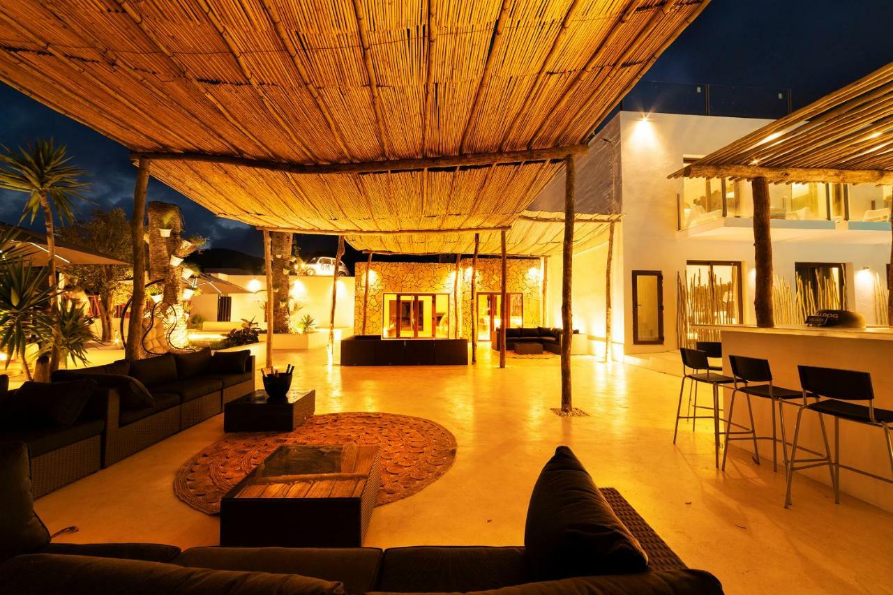 Paiise Hotels Sant Francesc de s'Estany Exterior photo