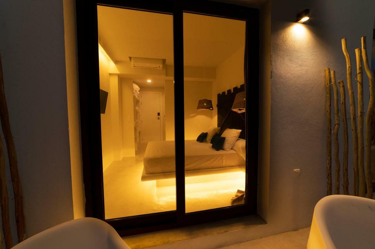 Paiise Hotels Sant Francesc de s'Estany Exterior photo