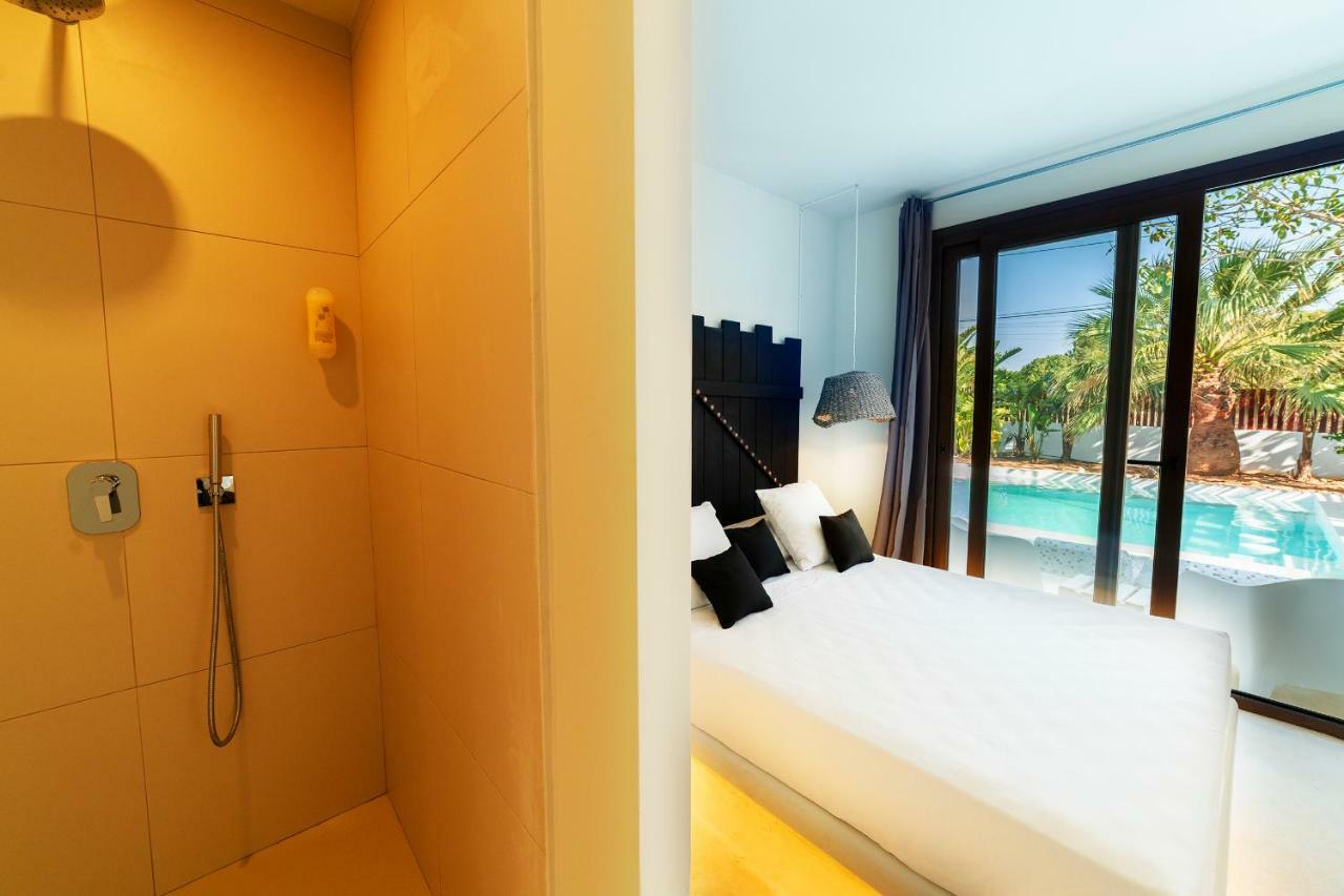 Paiise Hotels Sant Francesc de s'Estany Exterior photo