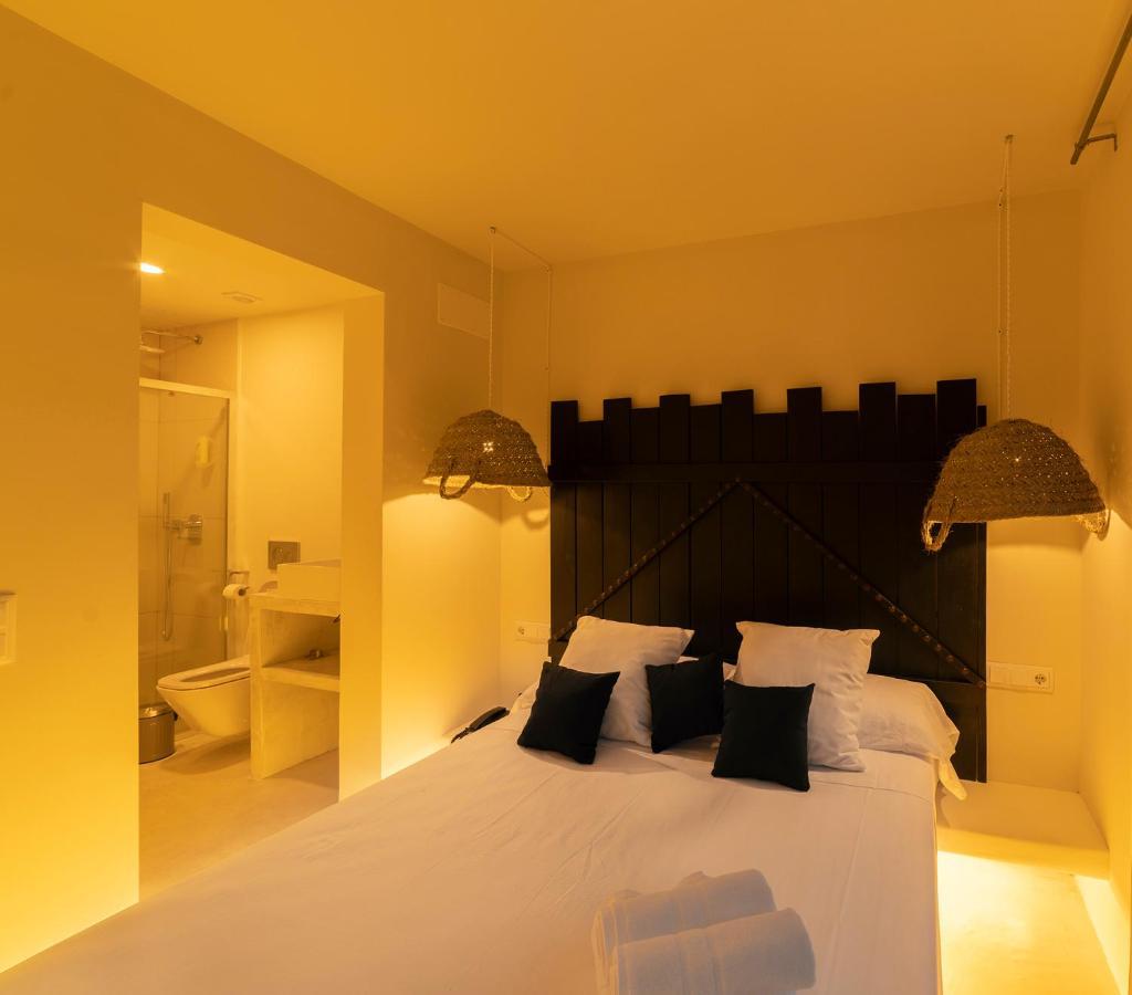 Paiise Hotels Sant Francesc de s'Estany Exterior photo